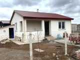 Yıldırım Emlak'tan pirkinikte 321 M2 tarla içersinde ev 